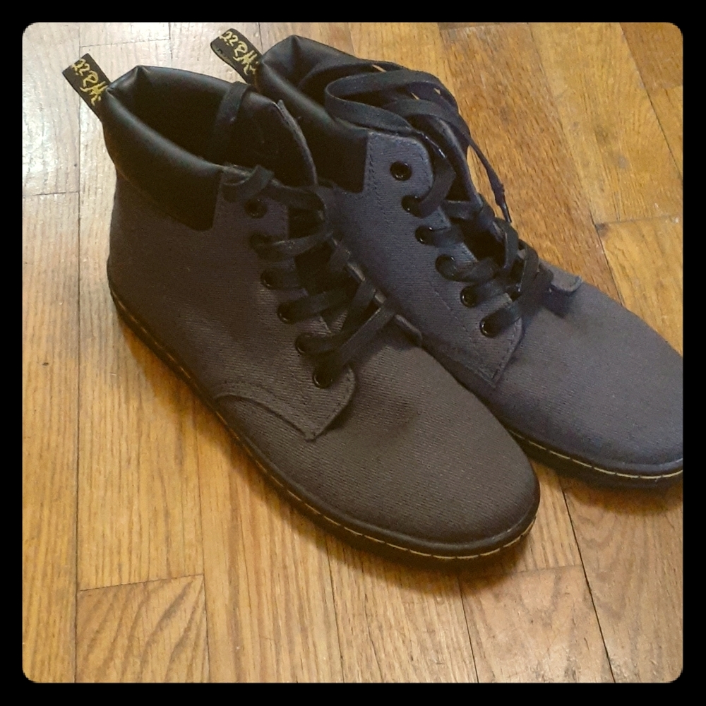 Dr Marten sneakers